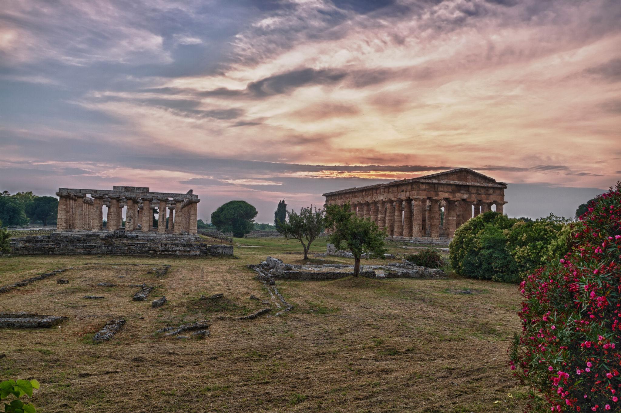 Templi di Paestum al tramonto
